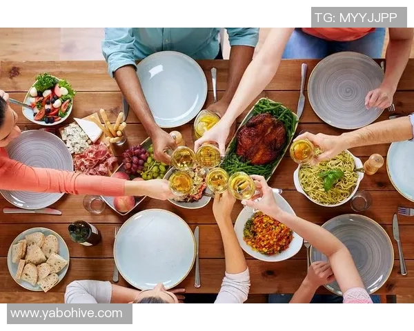 追梦感叹感恩节晚餐不如老将拳击队友致王朝崩溃的悲剧