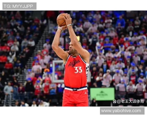 卢指导谈球队阵容深度经验丰富的老将助力球队发展 卢指导谈球队阵容深度经验丰富的老将助力球队发展