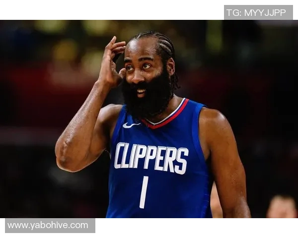 哈登坚定表示希望继续拼搏至无法上场为止只要有机会就愿意出战 哈登坚定表示希望继续拼搏至无法上场为止只要有机会就愿意出战