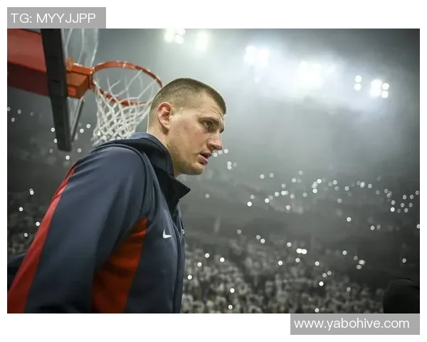 杰伦今日能否实现30分7断三双壮举历史仅有7人做到上次是16年前神将盖帽上双 杰伦今日能否实现30分7断三双壮举历史仅有7人做到上次是16年前神将盖帽上双