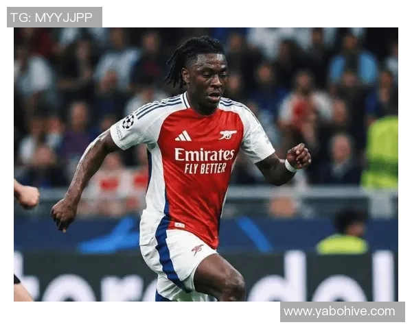 埃泽精彩表现助球队获胜数据显示2射门1射正打进1球并成功过人